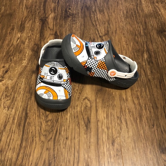 crocs bb8